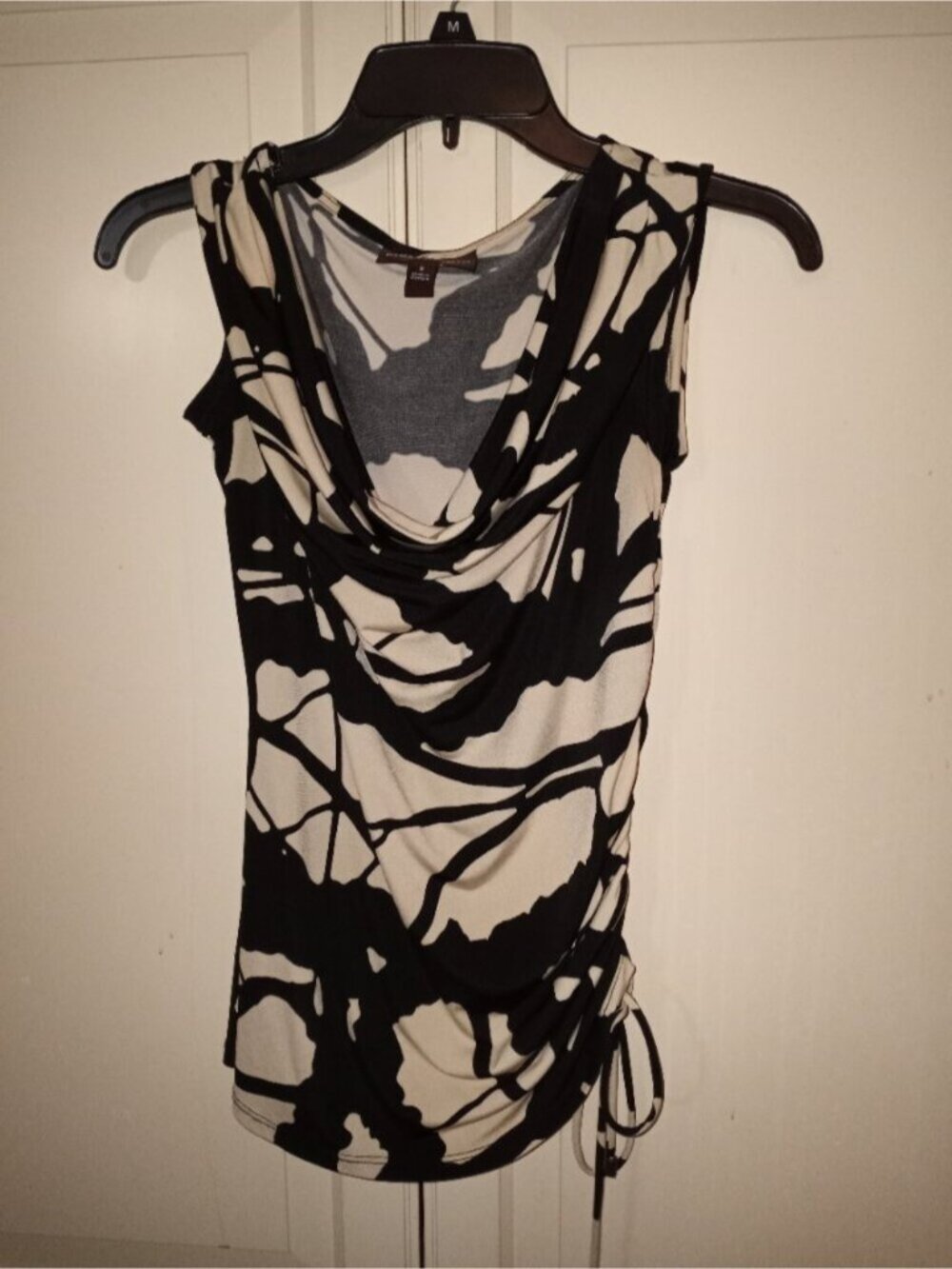 Sleeveless top